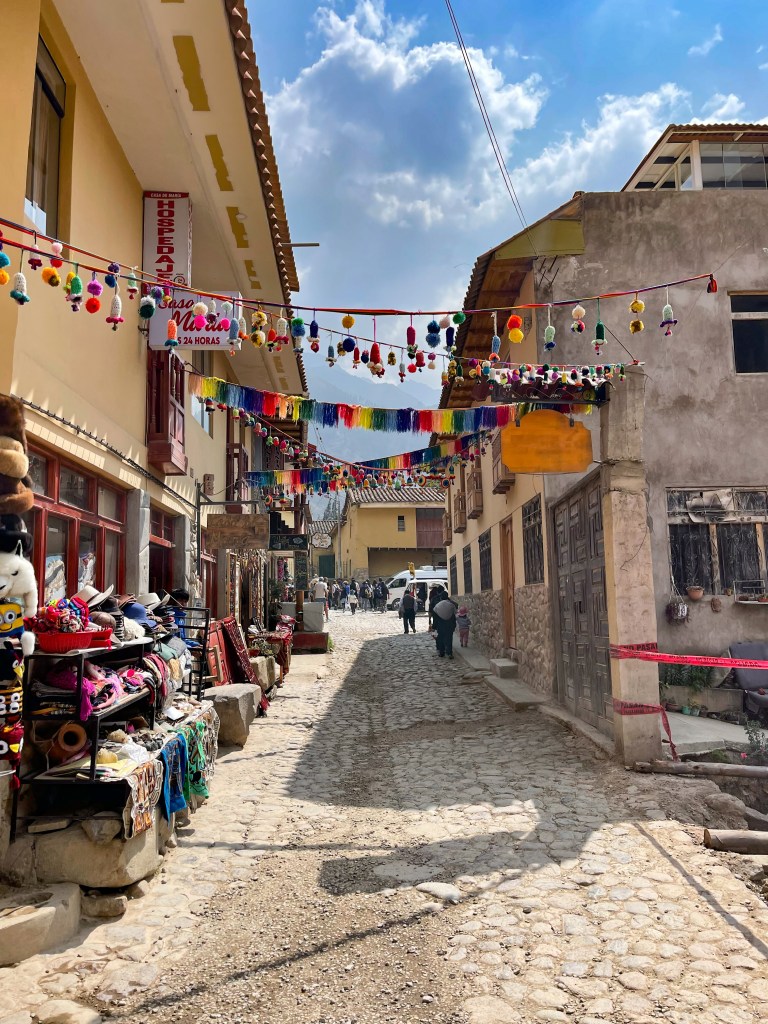 Artisan market in the Sacred Valley, Peru